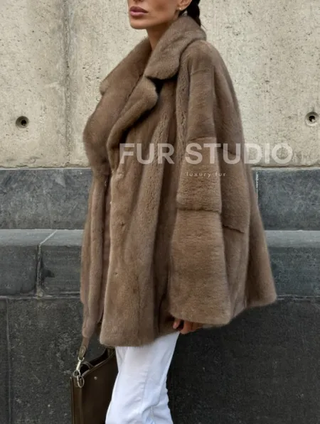 Норковый полушубок в пастельном оттенке - фото 4