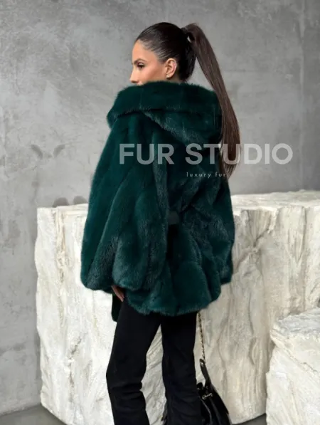 Норковый полушубок с капюшоном - фото 8