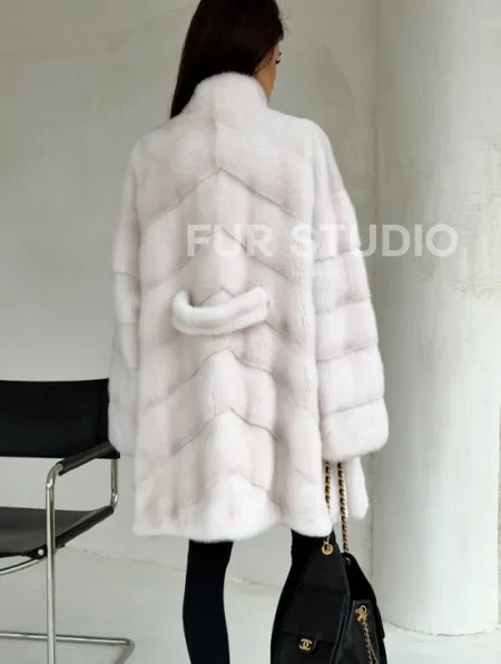 Белая шуба-кимоно, мех норка - фото 4