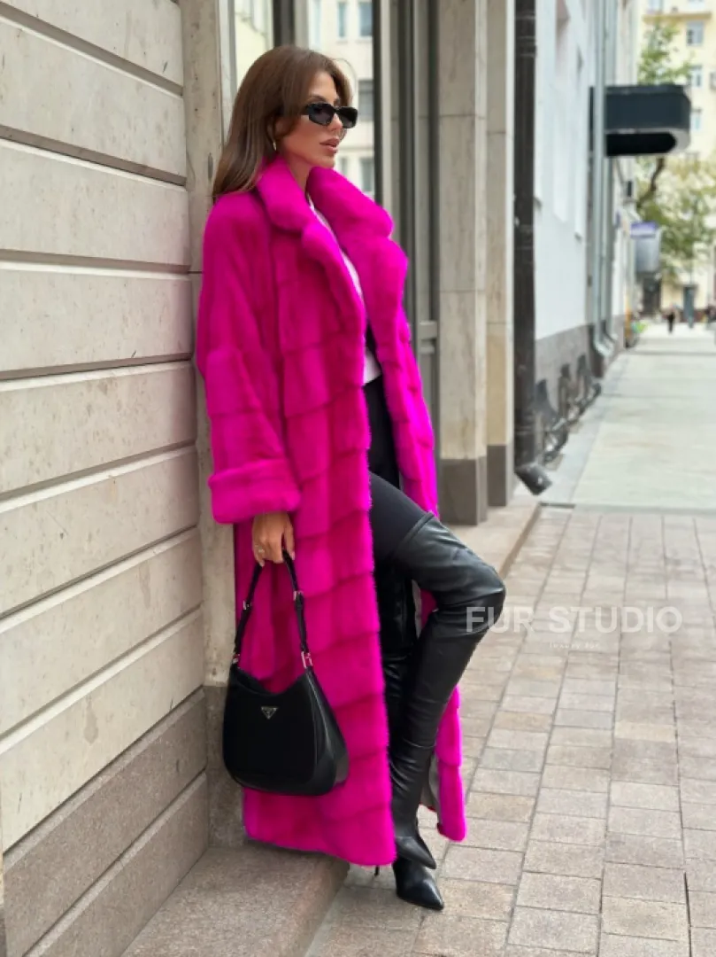 Норковая шуба в цвете фуксия - фото 3