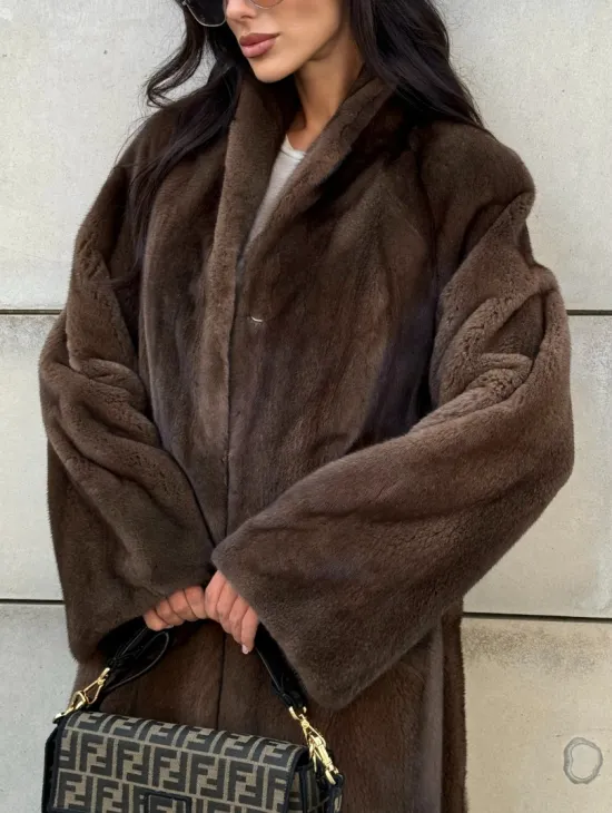 Норковая шуба, цельный мех PREMIUM COLLECTION VELVET - цвет соболь - фото 2