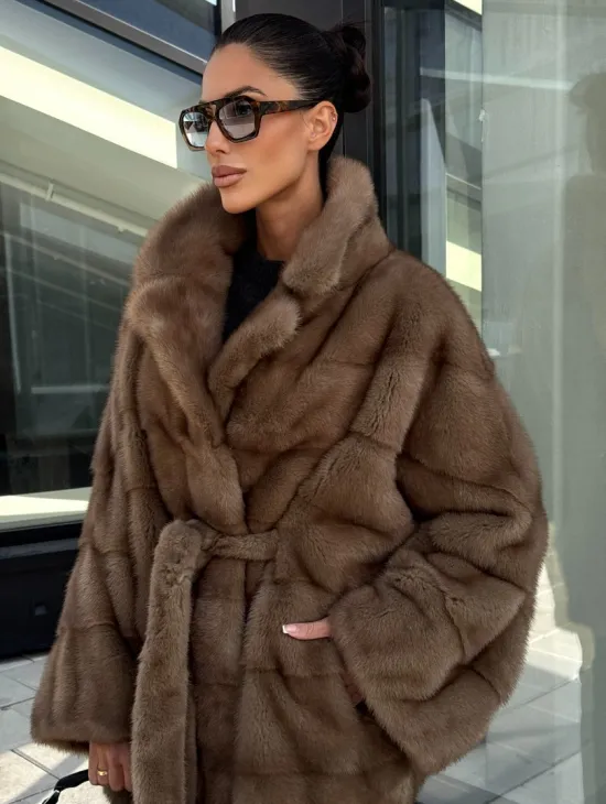 Шуба норковая летучая мышь английский воротник, оверсайз - цвет темный пастель - фото 1