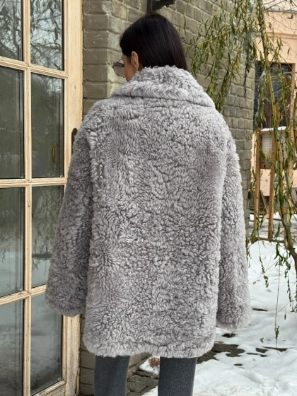 Короткая шубка - дублёнка из овчины - фото 5