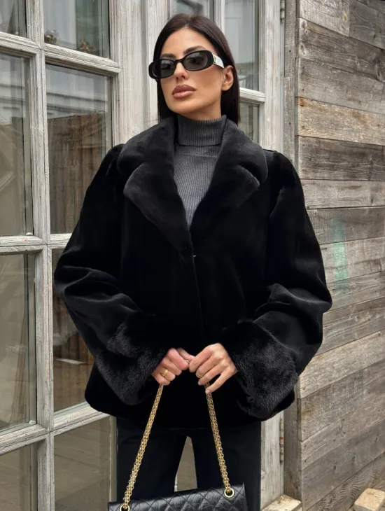 Короткий меховой полушубок из стриженной норки, английский воротник - фото 2