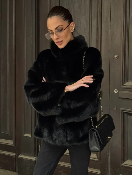 Норковый полушубок черного цвет стойка воротник - фото 4