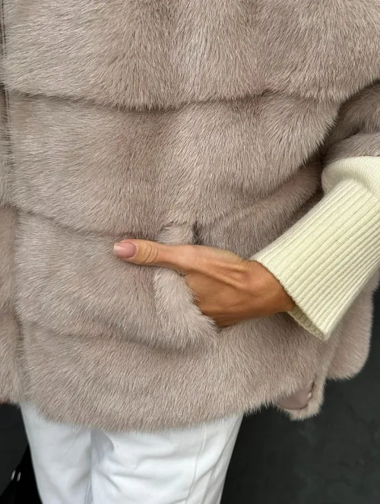 Кофта на молнии из меха норки - фото 1